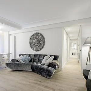 Zurriola Luxury - Surf , San Sebastián España